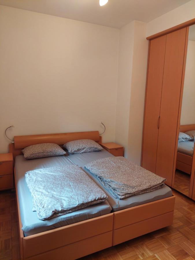 Apartman Ičići Buitenkant foto